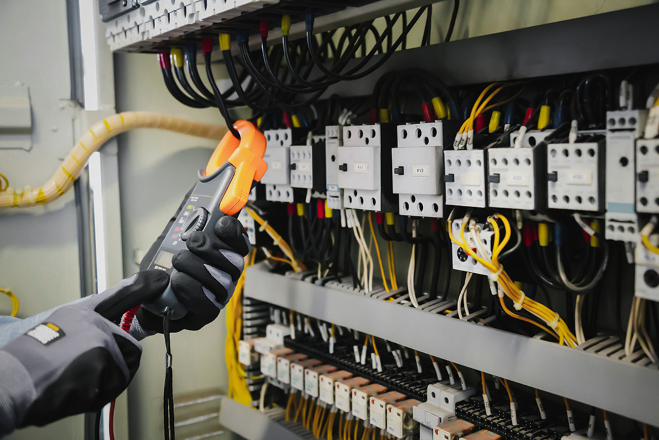 DGUV Vorschrift 3-Check bei elektrobau LKK GmbH in Halstenbek