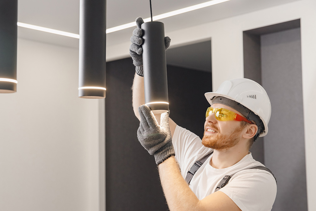 Innen­beleuchtung bei elektrobau LKK GmbH in Halstenbek