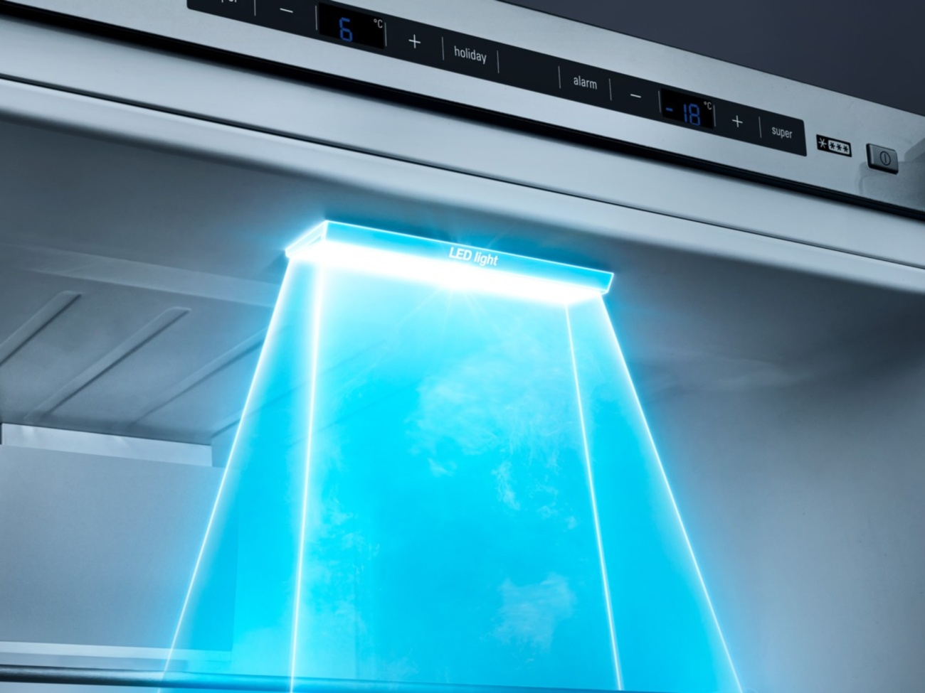 LED Licht bei elektrobau LKK GmbH in Halstenbek