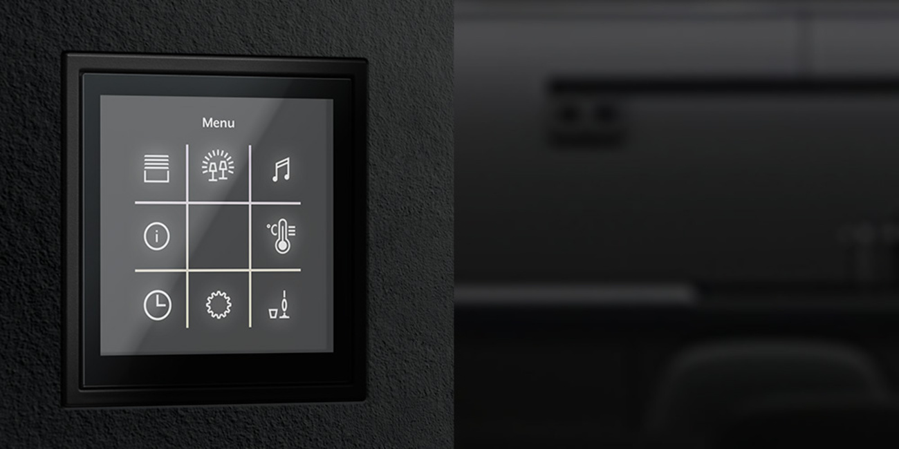 LS TOUCH bei elektrobau LKK GmbH in Halstenbek
