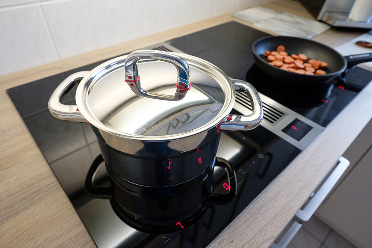 Kochen & Backen bei elektrobau LKK GmbH in Halstenbek